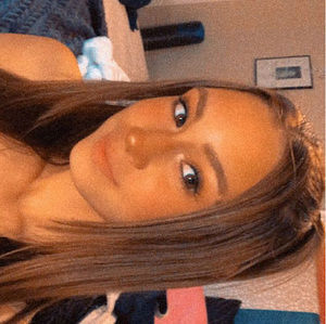 Meet your Posher, Ella